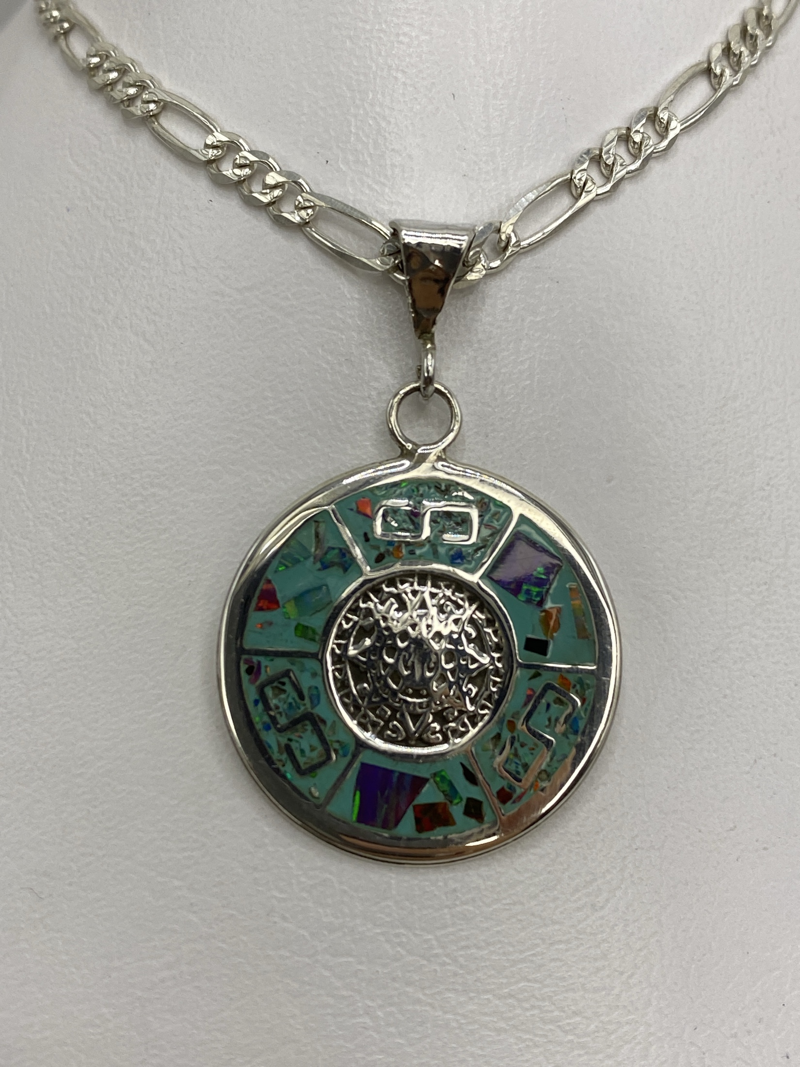 Dije Plata 925 Prehispánico con Ópalo de Fuego