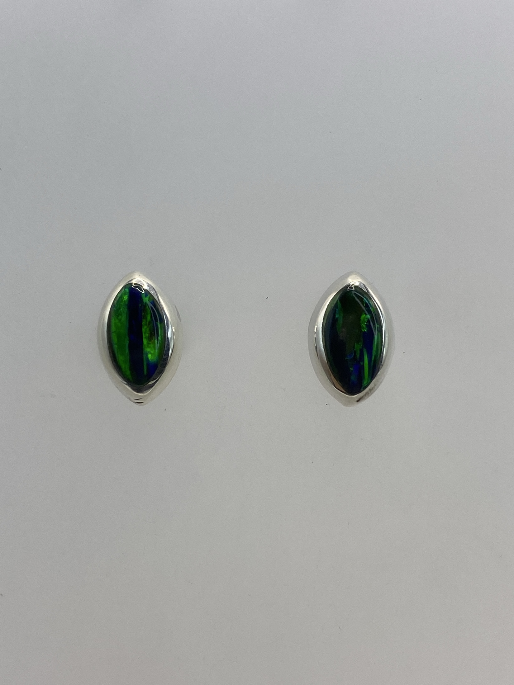 Aretes de Plata Ópalo de Fuego Verde — Taxco 925