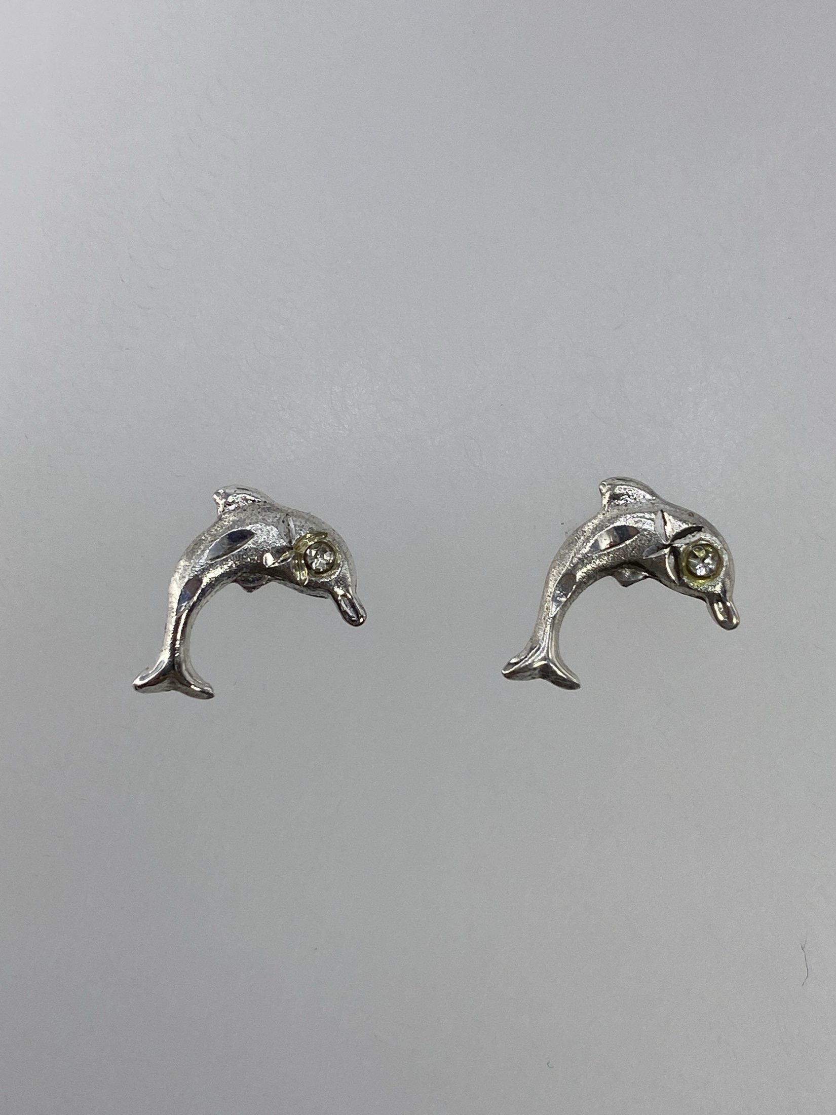 Aretes Delfín Plata 925 Cartoneado — Taxco