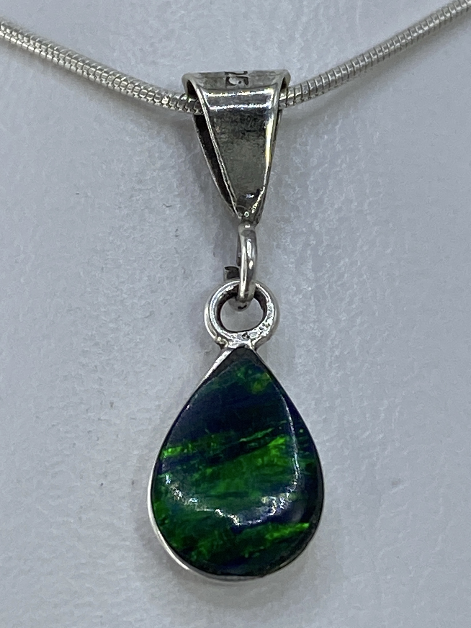 Dije de Plata con Ópalo de Fuego Verde — Taxco 925