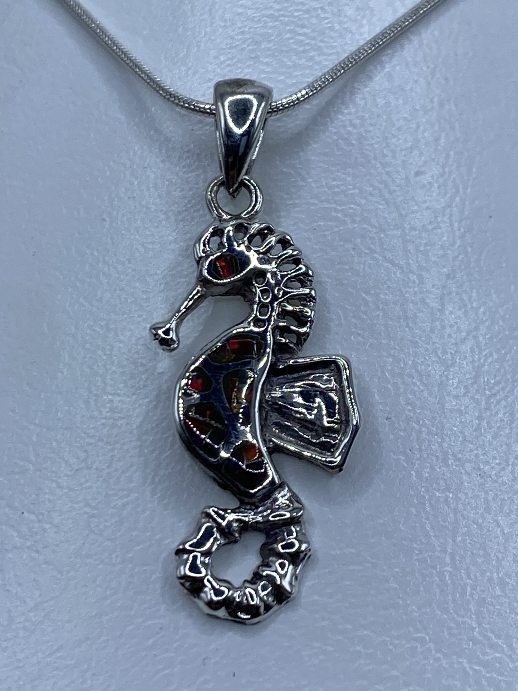 Dije Caballito de Mar Opalo de Fuego · Plata 950 Taxco
