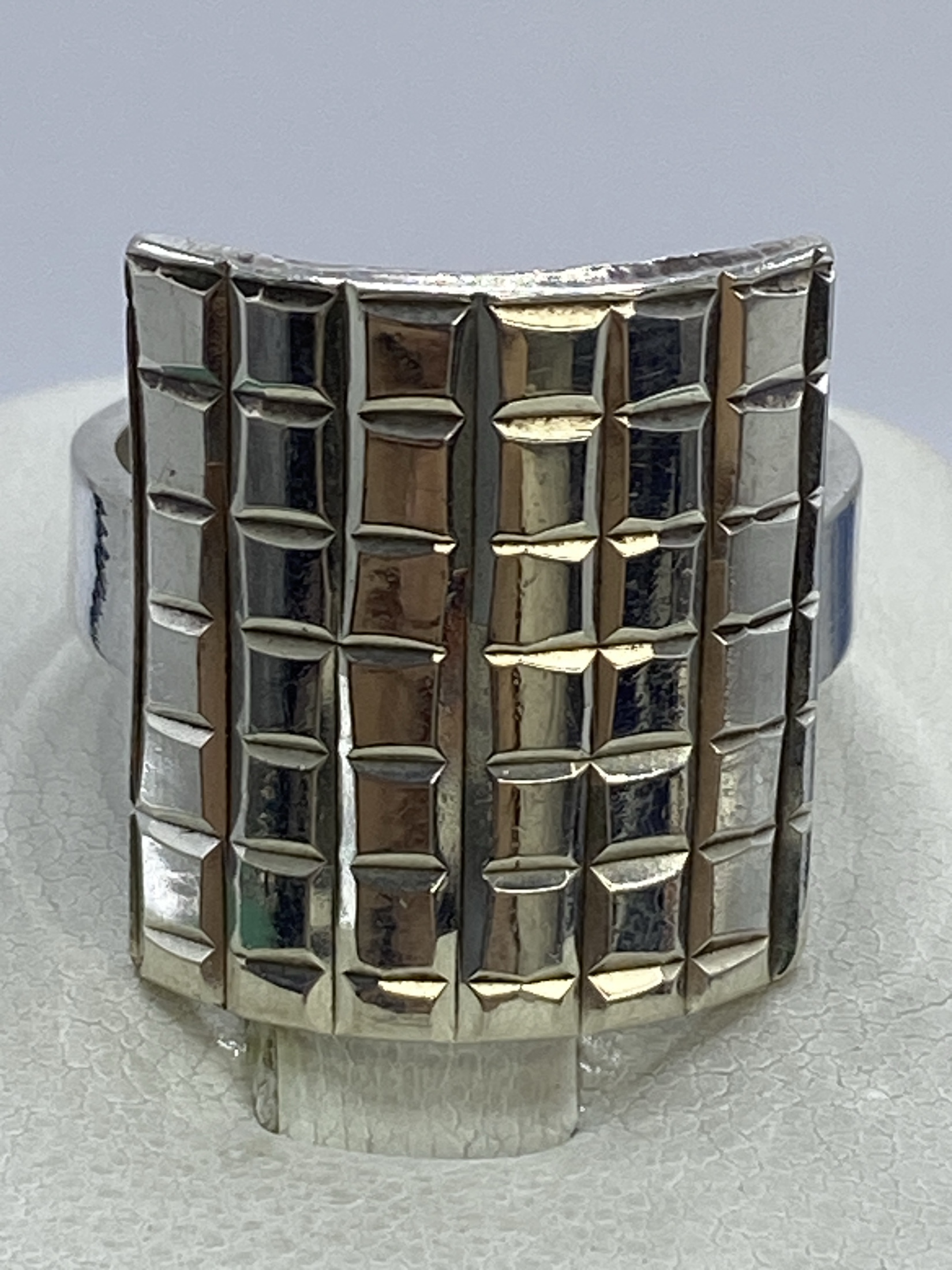 Anillo de Plata Repujado Geométrico — Taxco 925