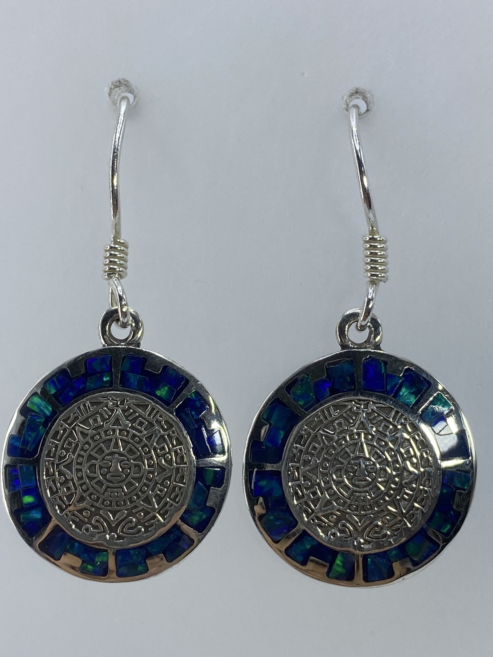 Aretes Calendario Azteca Ópalo de Fuego — Plata 950
