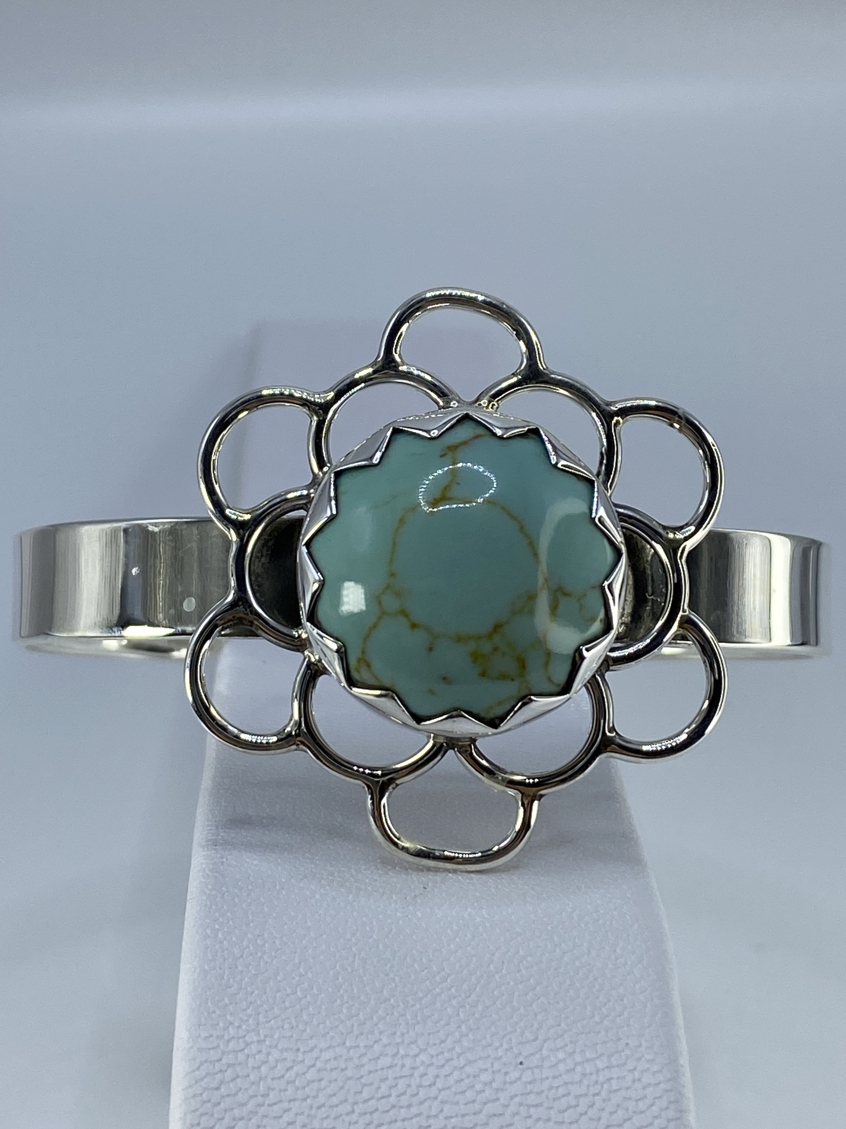 Brazalete de Plata Floral con Turquesa — Taxco 950