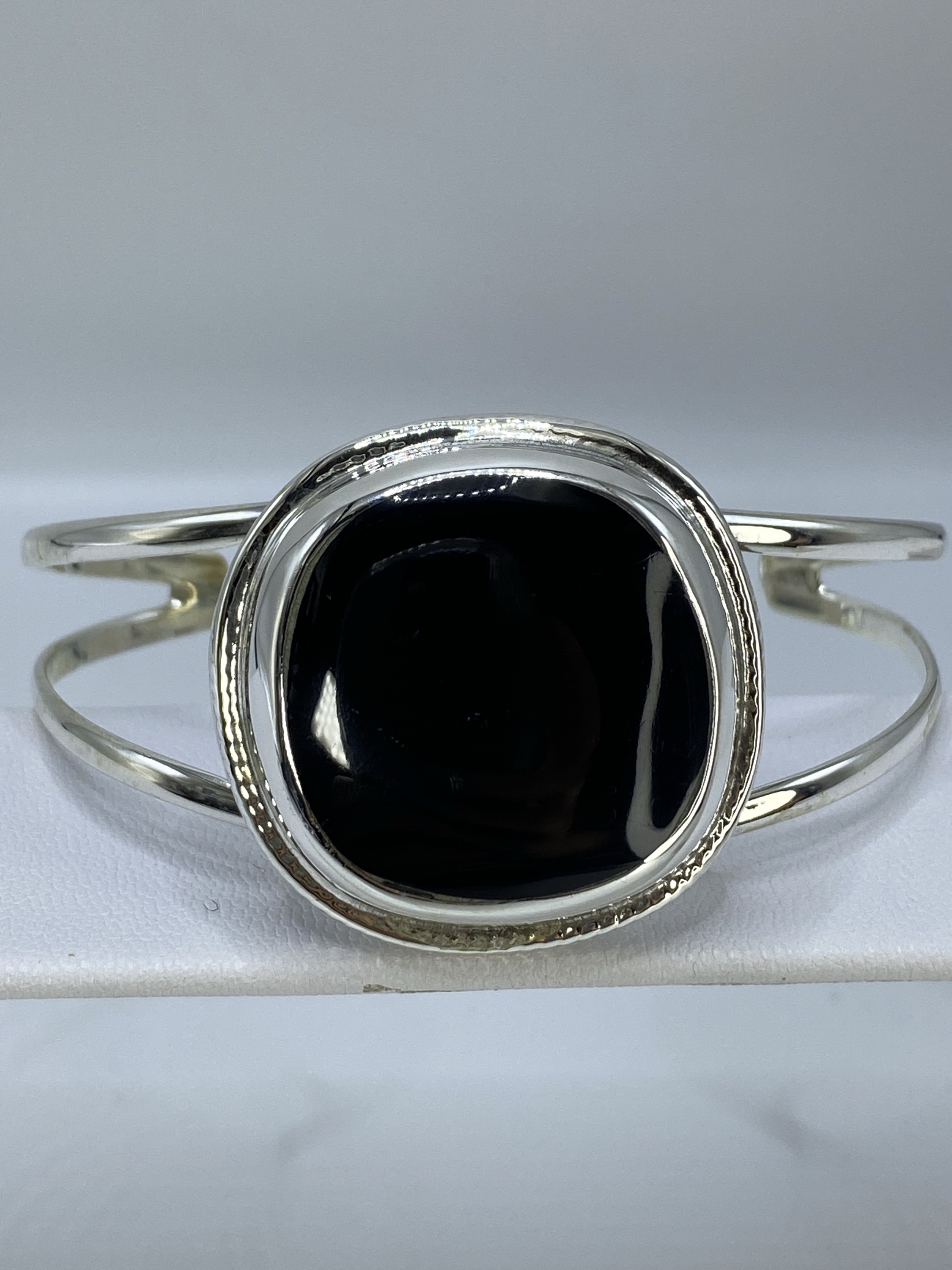 Brazalete Plata con Ónix Negro — Taxco 925