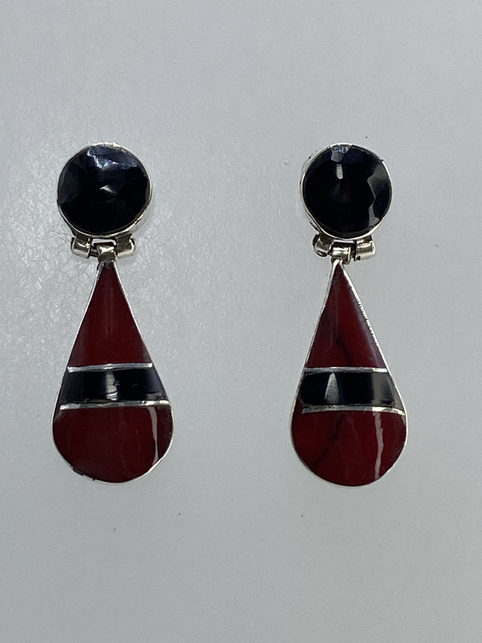 Aretes de Plata con Ónix y Coral — Taxco 950