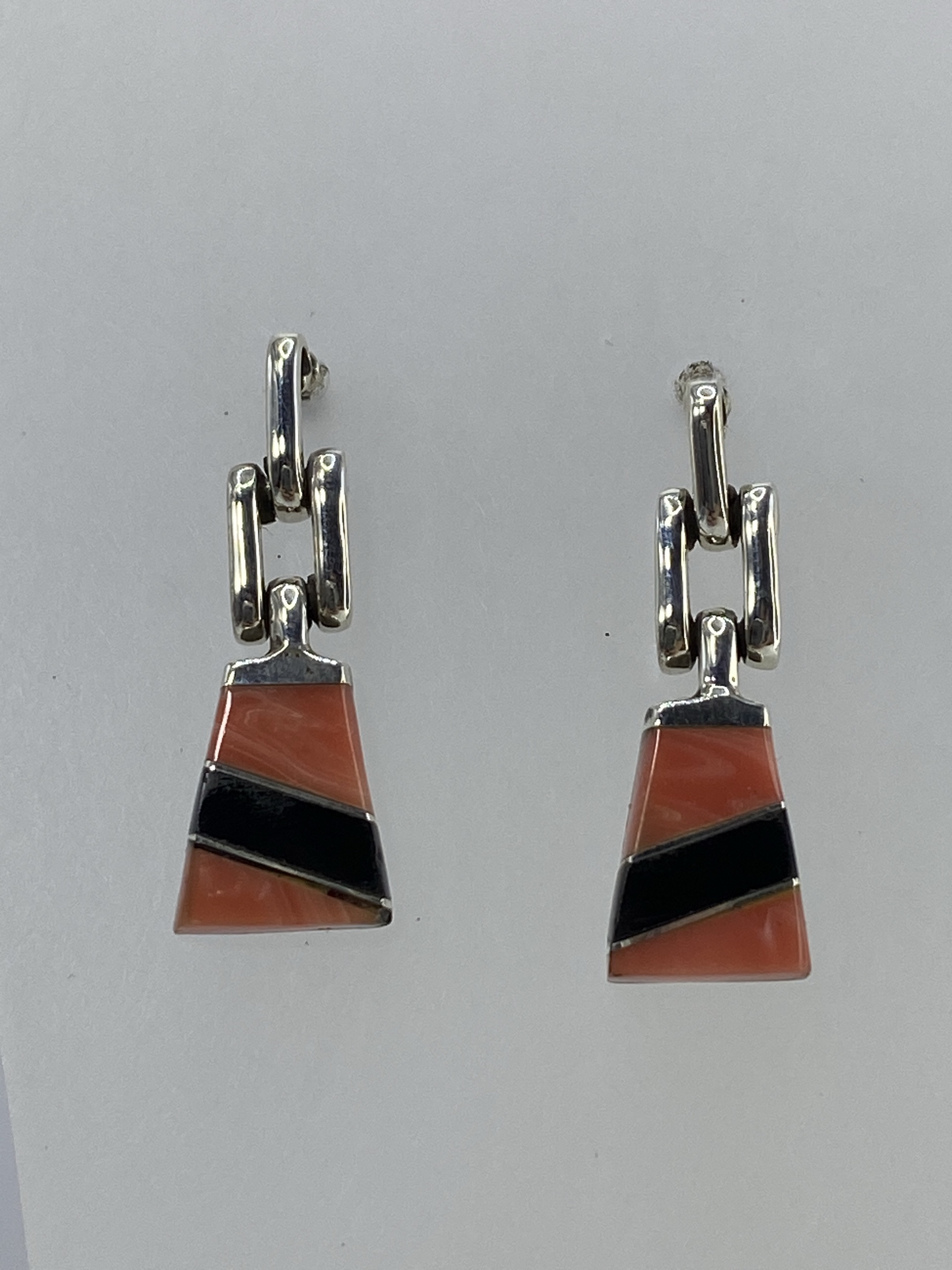 Aretes Plata Onix y Coral — Art-Déco Taxco 950