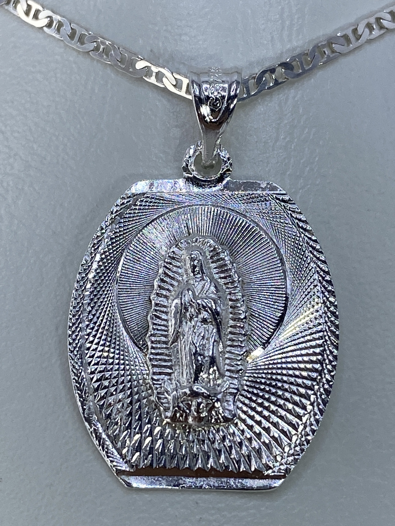Dije Virgen de Guadalupe Plata Repujado — Taxco 925
