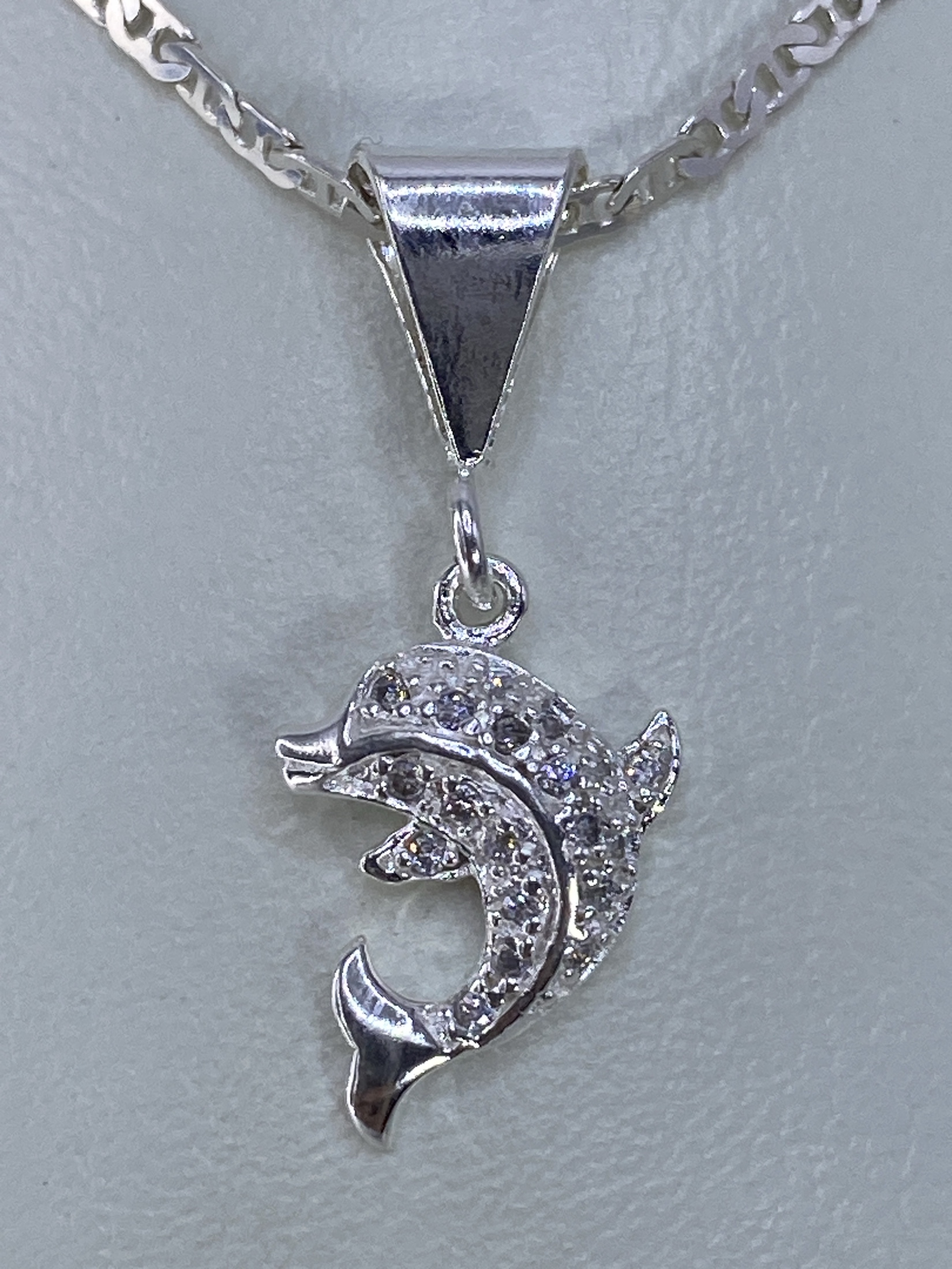Dije Delfín de Plata Repujada — Taxco 925