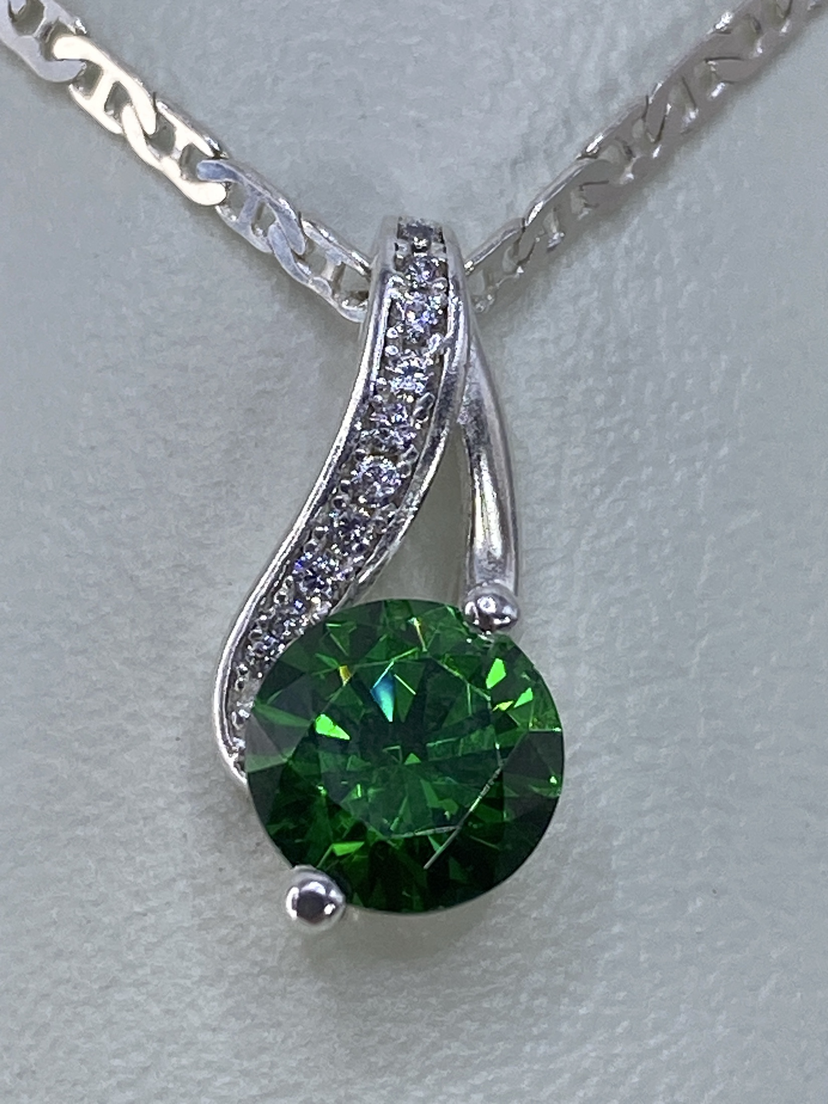 Dije de Plata con Circonia Verde — Taxco 925